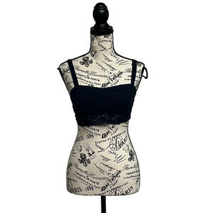 HOLLISTER Gilly Hicks womens  Sydney  Lace Bralette Black  Top Small Boho Modest